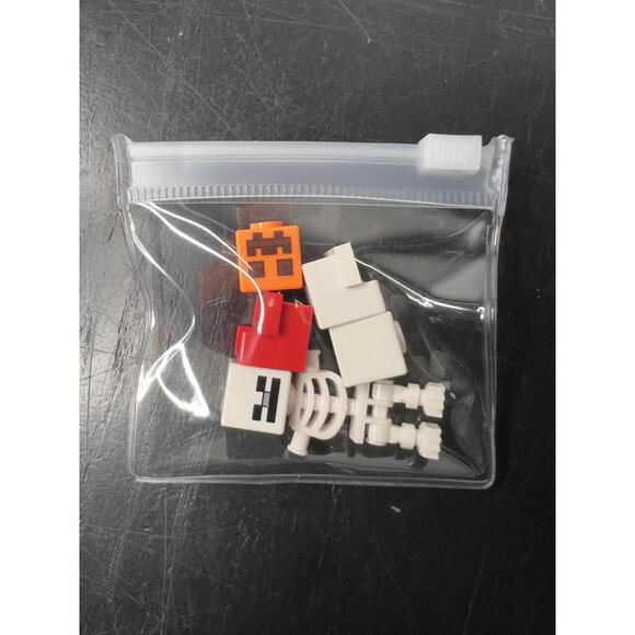 Minecraft Skeleton Mini Figure Building Toy Set - Picture 2 of 2